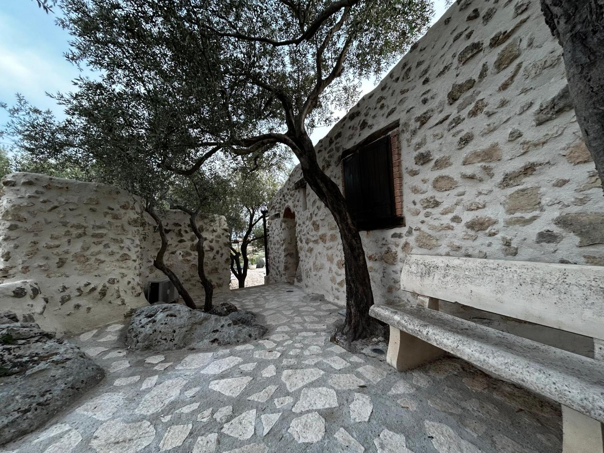 Roba Degli Ulivi Bed and Breakfast Agrigento Buitenkant foto