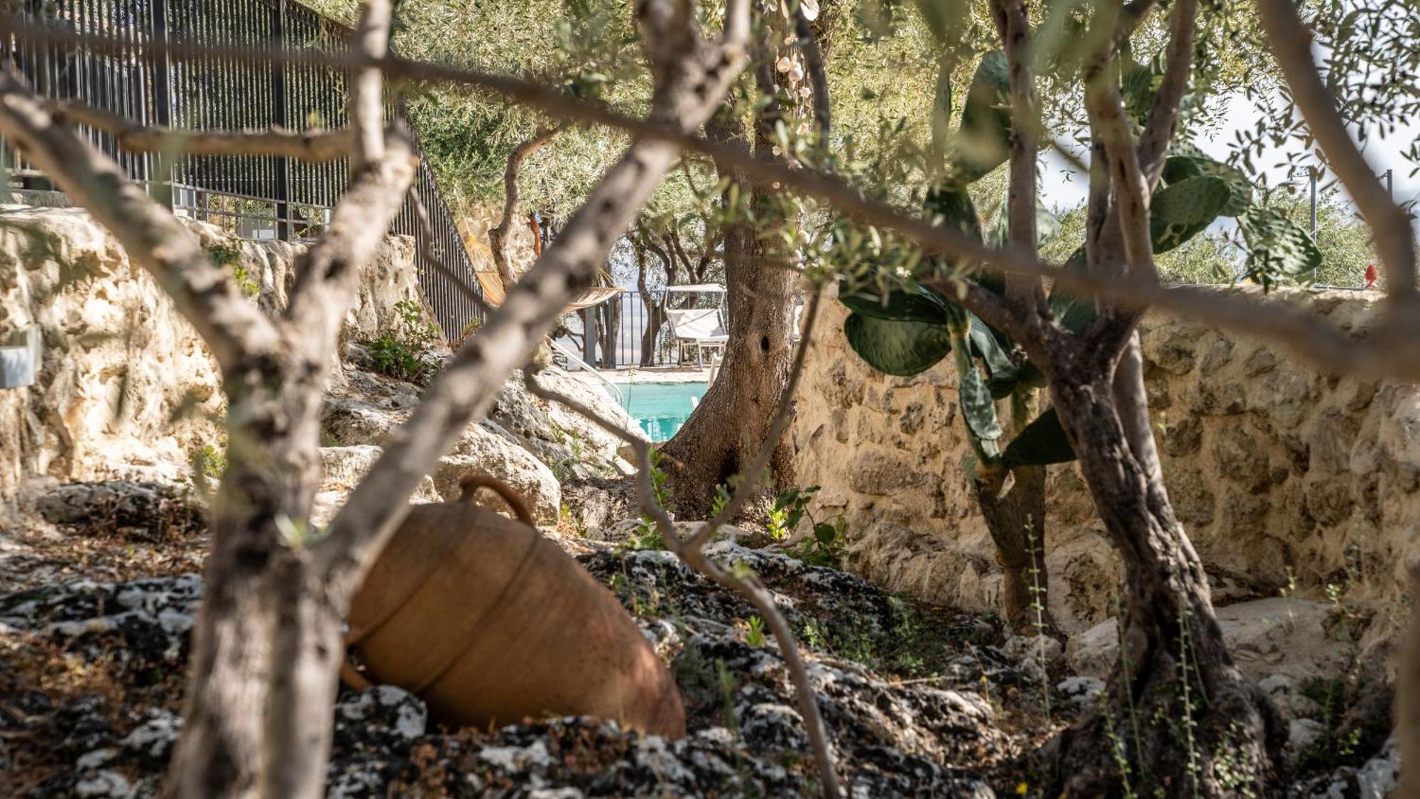 Roba Degli Ulivi Bed and Breakfast Agrigento Buitenkant foto