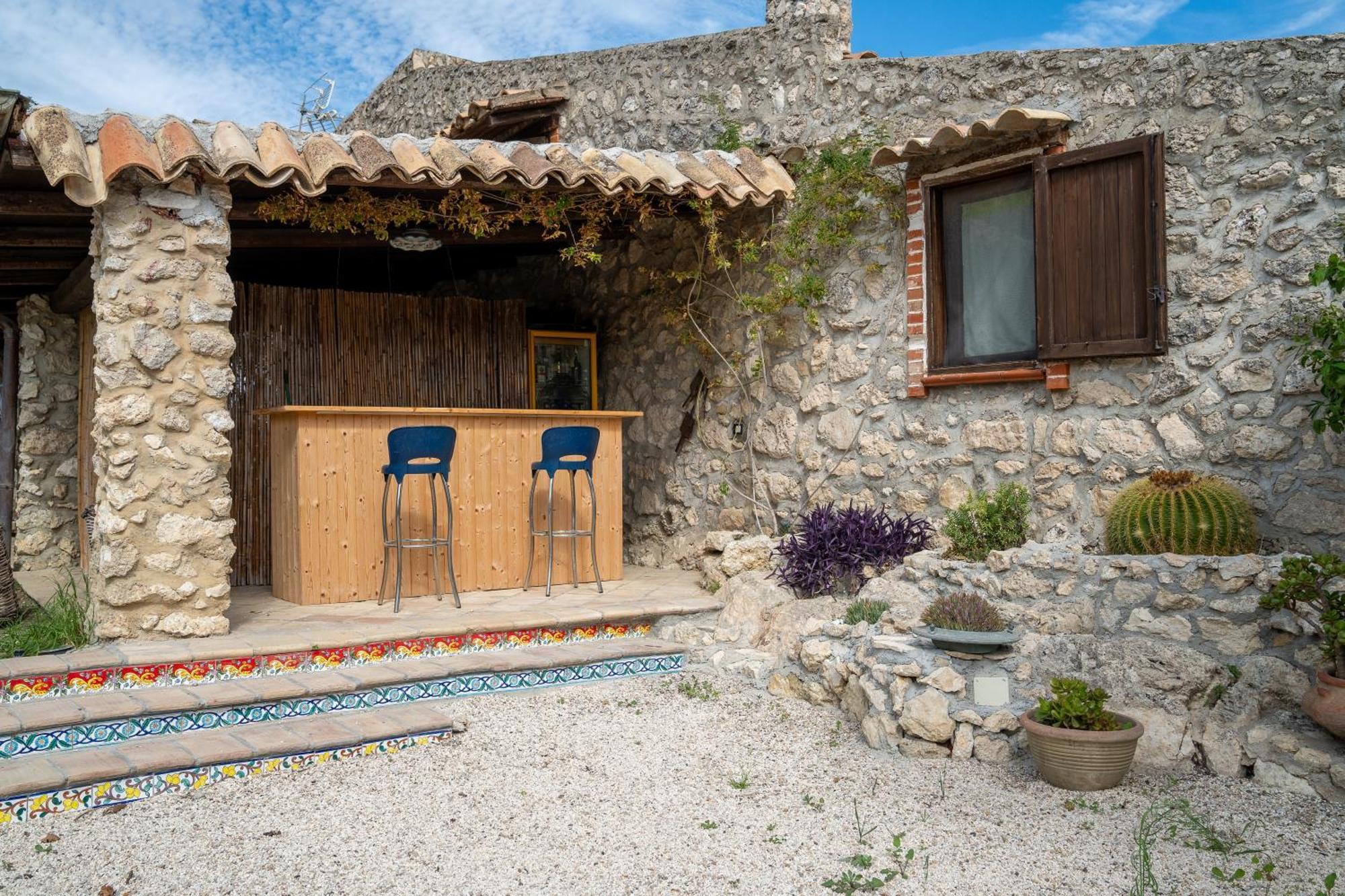 Roba Degli Ulivi Bed and Breakfast Agrigento Buitenkant foto