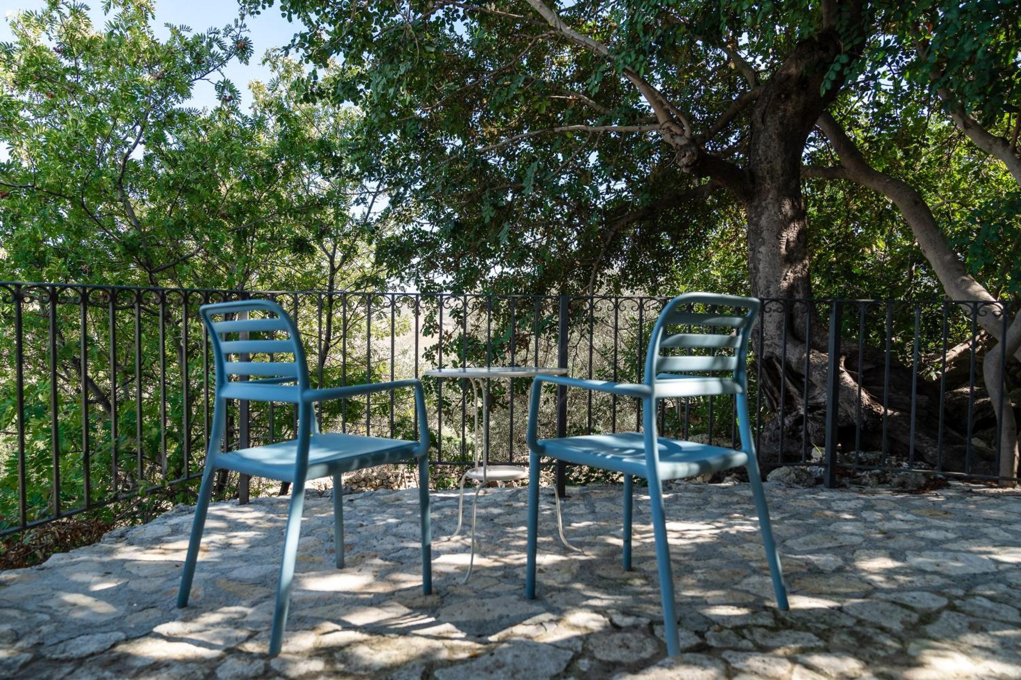 Roba Degli Ulivi Bed and Breakfast Agrigento Buitenkant foto