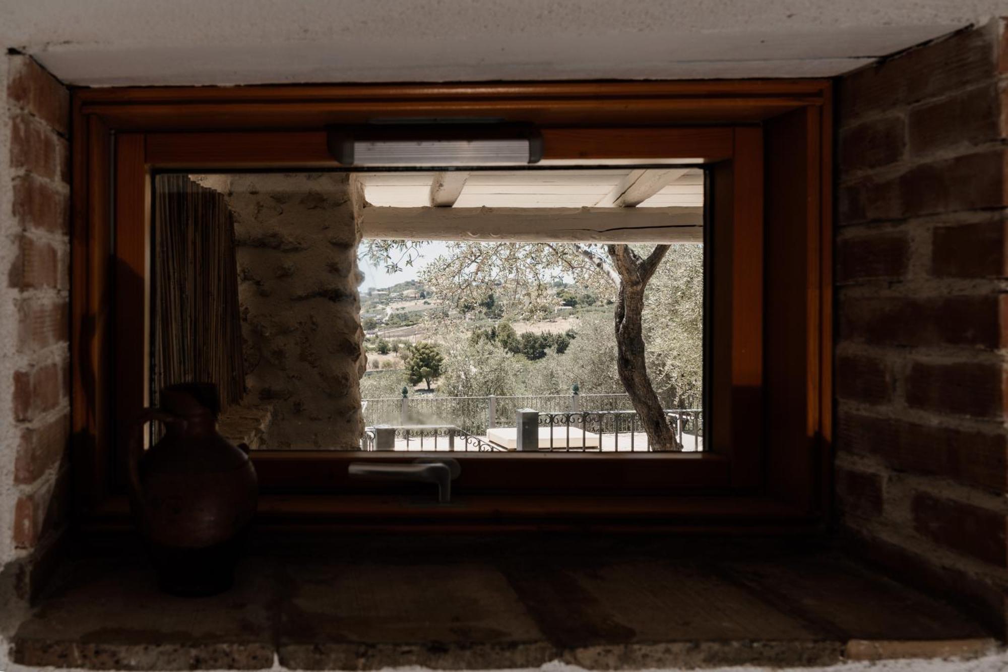 Roba Degli Ulivi Bed and Breakfast Agrigento Buitenkant foto