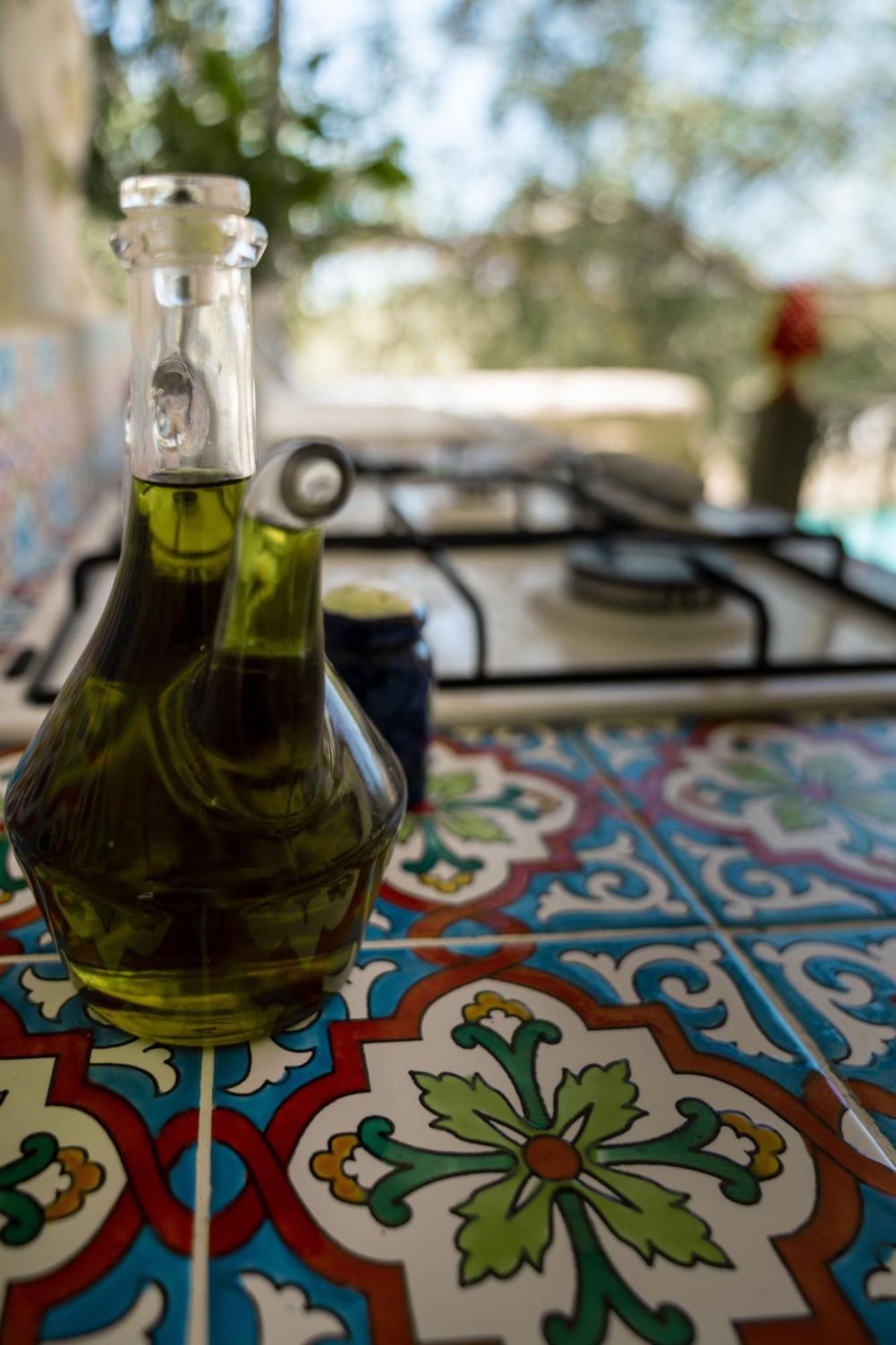 Roba Degli Ulivi Bed and Breakfast Agrigento Buitenkant foto